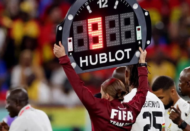 Cách Tính Bù Giờ Trong Bóng Đá Chính Xác Từng Giây 3 Chi tiết cách tính bù giờ trong bóng đá