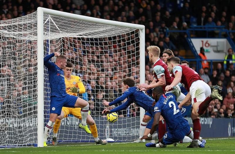 Ký Hiệu DM Trong Bóng Đá - Vai Trò Và Kỹ Năng Cần Có 3 Vị trí DM trong bóng đá giữ vai trò gì?